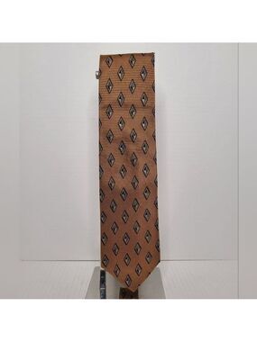 Hickey Freeman 100% Silk Tie